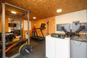 Photo 9- click for photo gallery